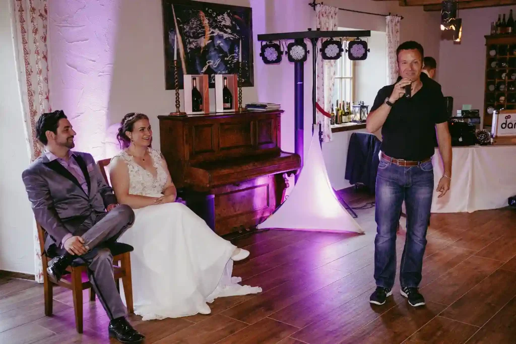 Dj Dany auf einer Hochzeit in Landsberg mit Brautpaar