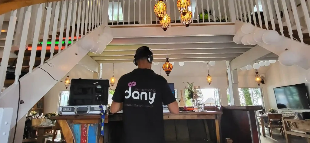 Dj Dany macht aus jeder Hochzeit eine Party am Chiemsee