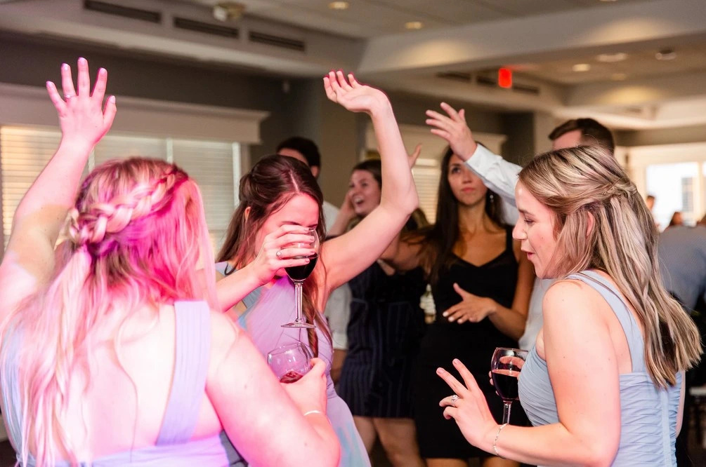 Dj Starnberg für beste Stimmung auf der Hochzeit