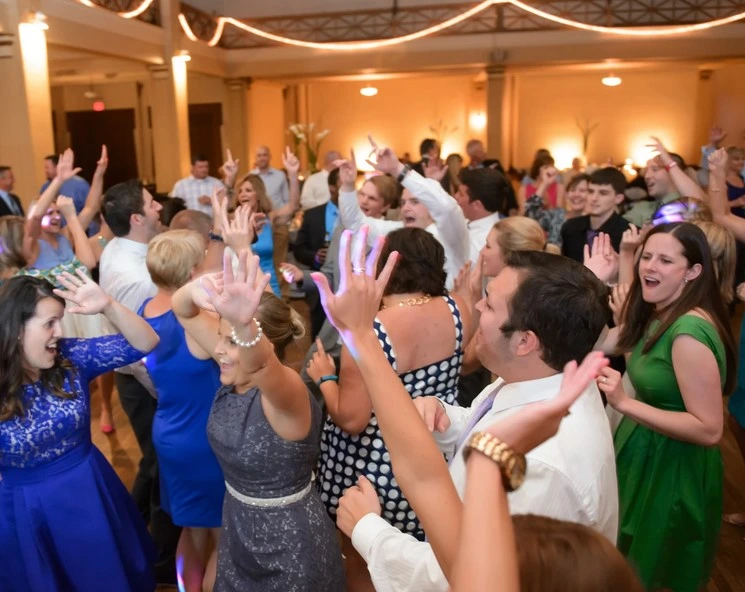 Dj Dany sorgt für Stimmung in Dachau auf der Hochzeit