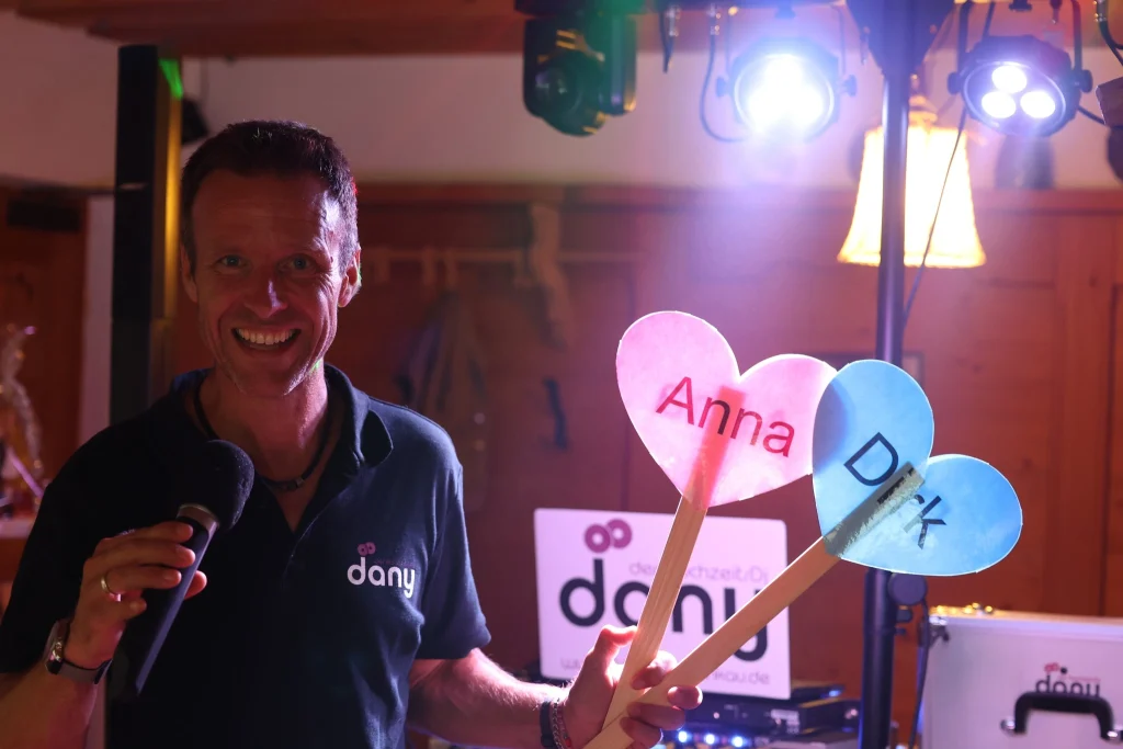 Dj Dany moderiert auch die Hochzeit am Schliersee