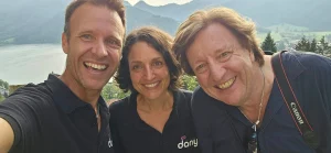 Dj Dany mit Ehefrau und Fotograf auf der Hochzeit am Schliersee