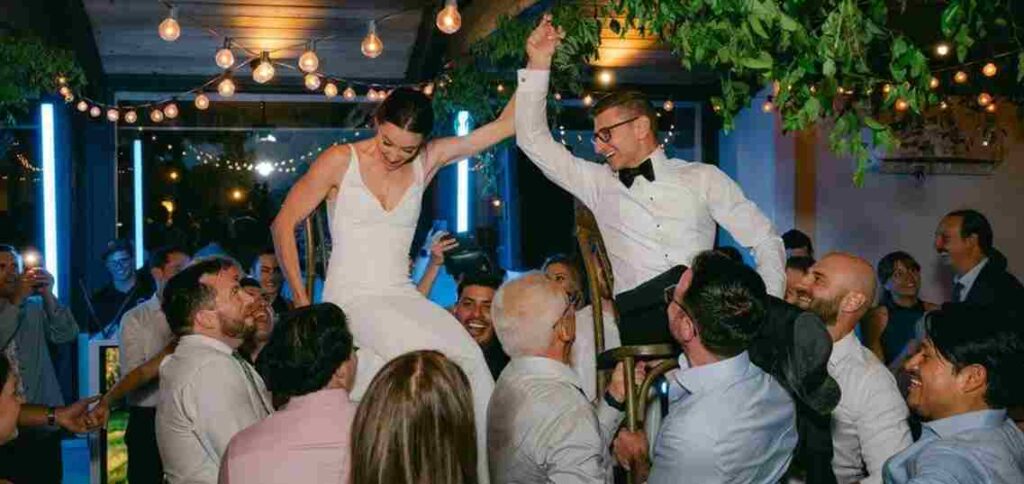 Brautpaar bei Hochzeit im Gasthof-Hotel Höhensteiger Rosenheim